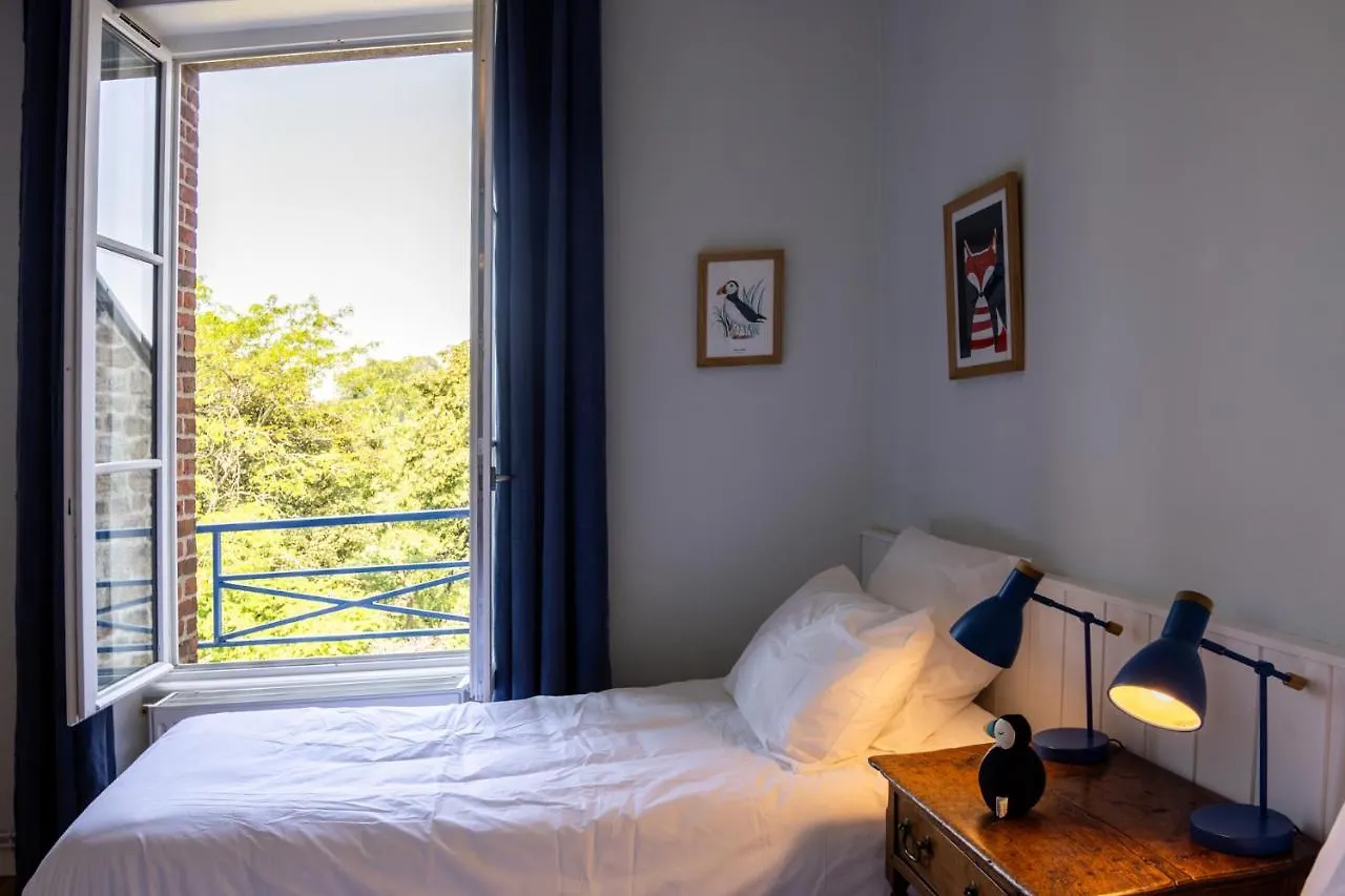 Bel Appartement, Bien Equipe Et Confortable Dans Le Centre Historique Fougères 0*,  フランス
